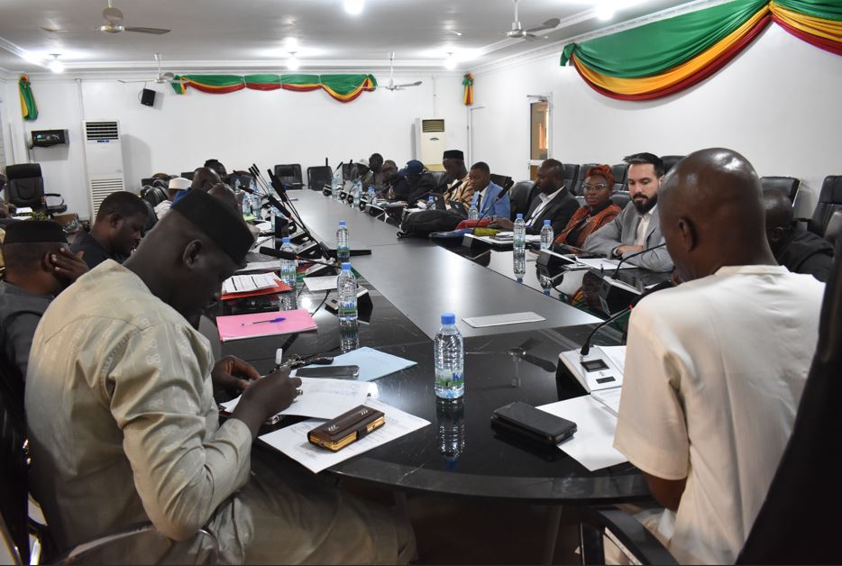 TROISIEME MISSION DE PREPARATION DU PROGRAMME D'AMELIORATION DE LA CONNECTIVITE ET DE LA RESILIENCE DES INFRASTRUCTURES ROUTIERES DU MALI (PACRIR)
