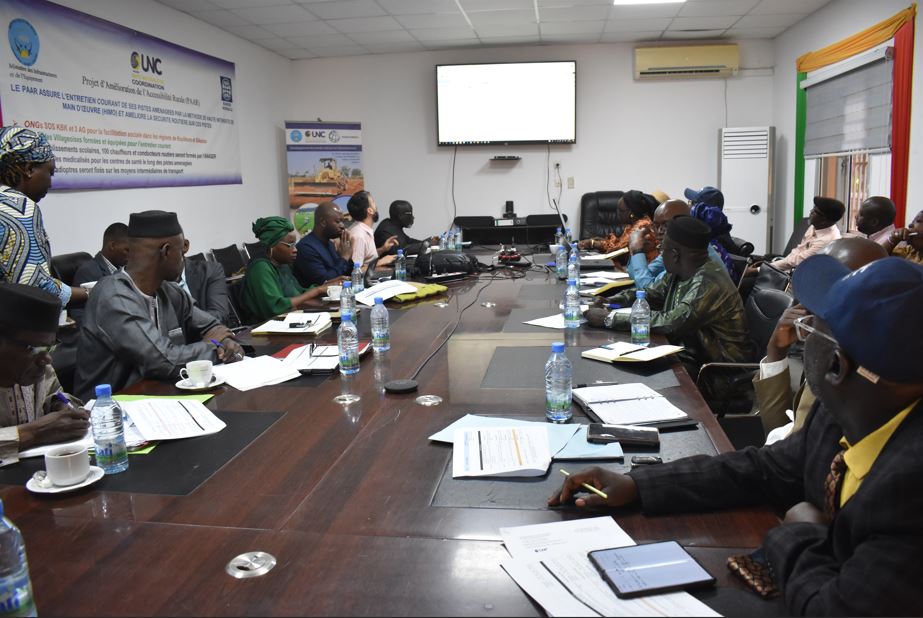 TROISIEME MISSION DE PREPARATION DU PROGRAMME D'AMELIORATION DE LA CONNECTIVITE ET DE LA RESILIENCE DES INFRASTRUCTURES ROUTIERES DU MALI (PACRIR) 2ÈME JOURNÉE